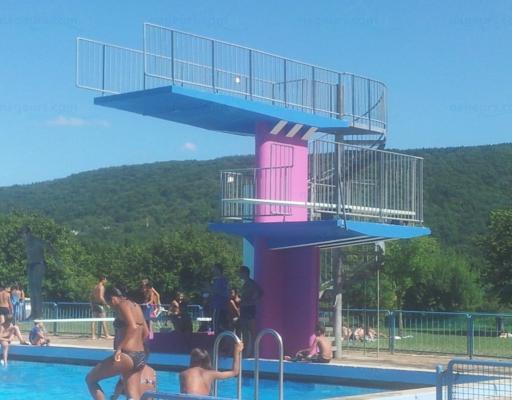 Piscine de Chalezeule à Chalezeule. photo 2