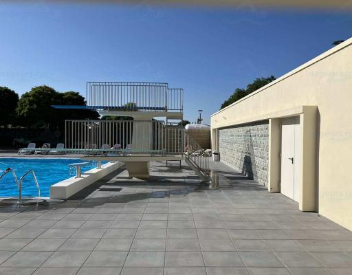 Piscine municipale de Coulonges-sur-l'Autize à Coulonges-sur-l'Autize. photo 1