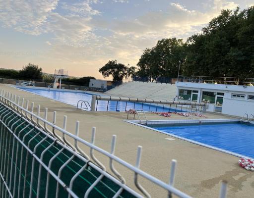 Piscine de la Charbonnire à Ancenis. photo 1